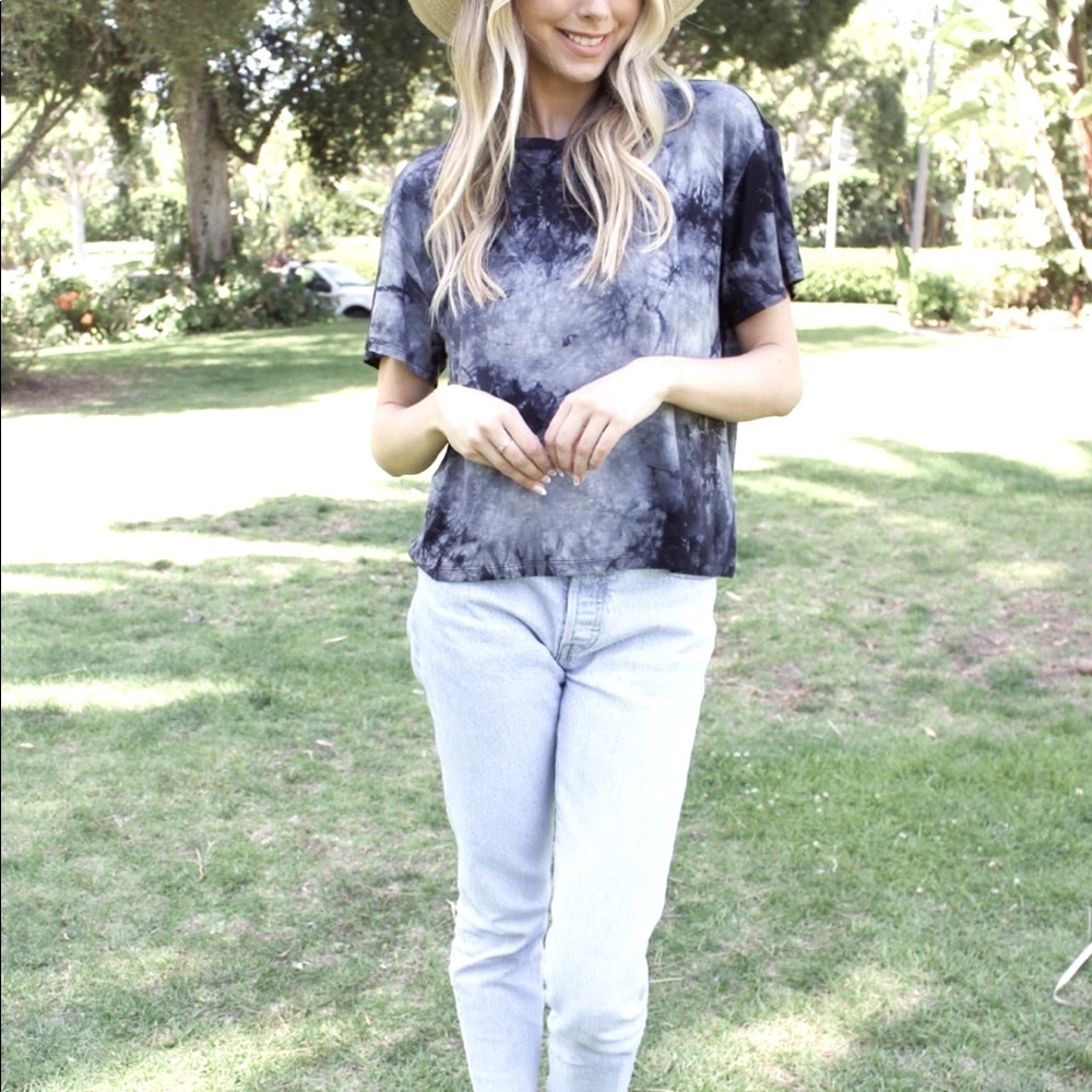 Short Sleeves Crew Neck Tie Dye Crop Tee